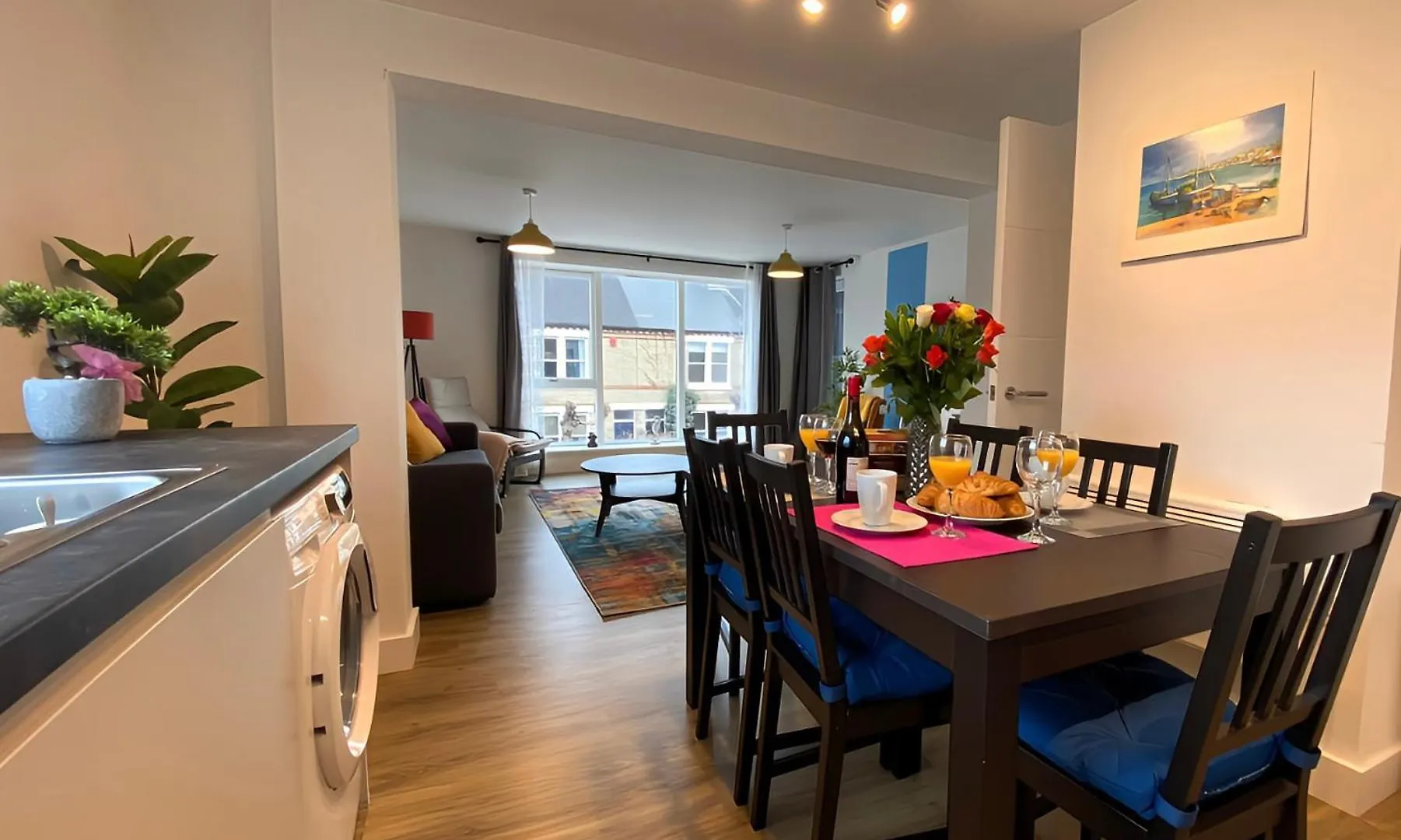Cambridge Stays Riverside Apart Hotel With 2Br Flats At The City Centre-Parking-Balcony Apartment