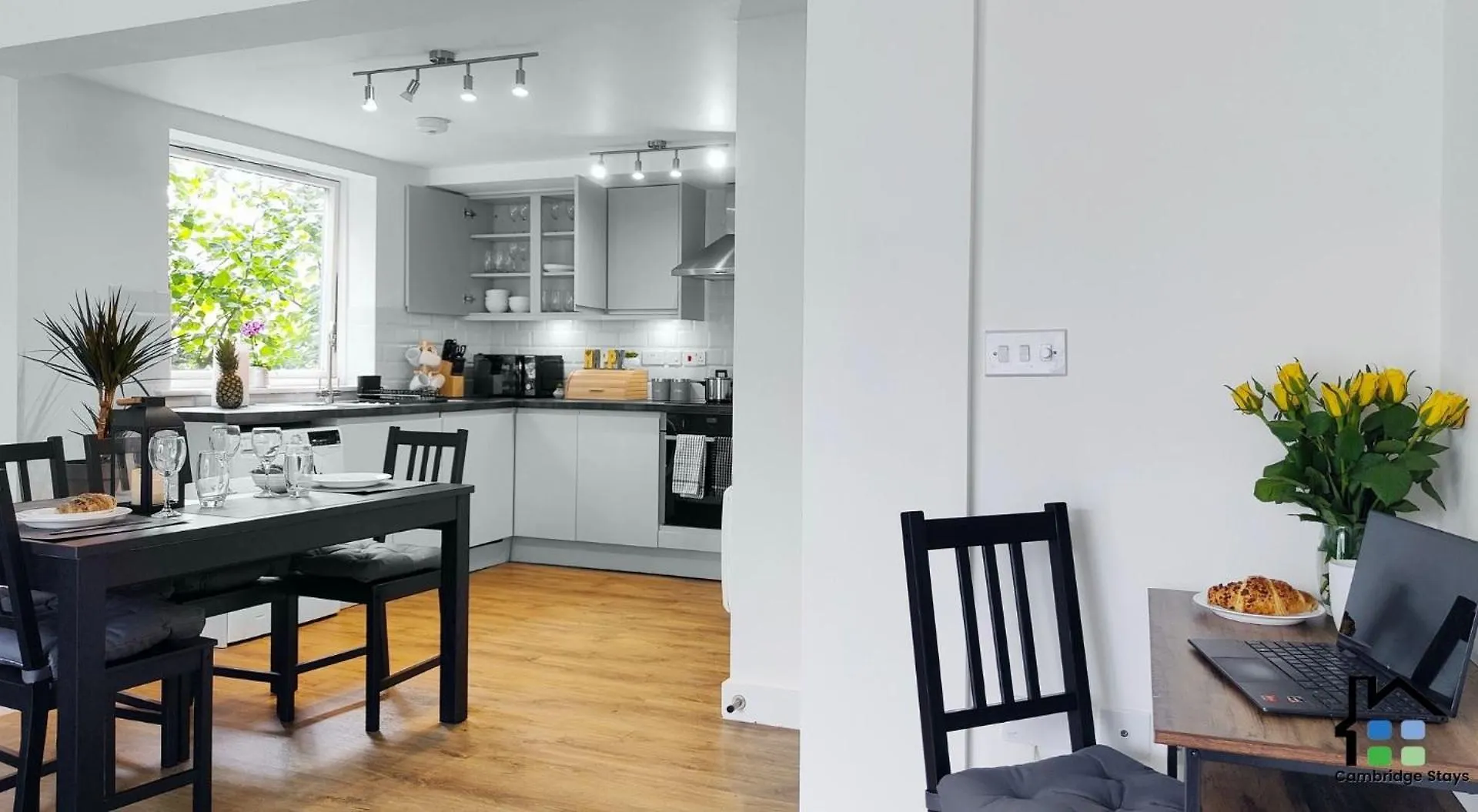 Apartment Cambridge Stays Riverside Apart Hotel With 2Br Flats At The City Centre-Parking-Balcony